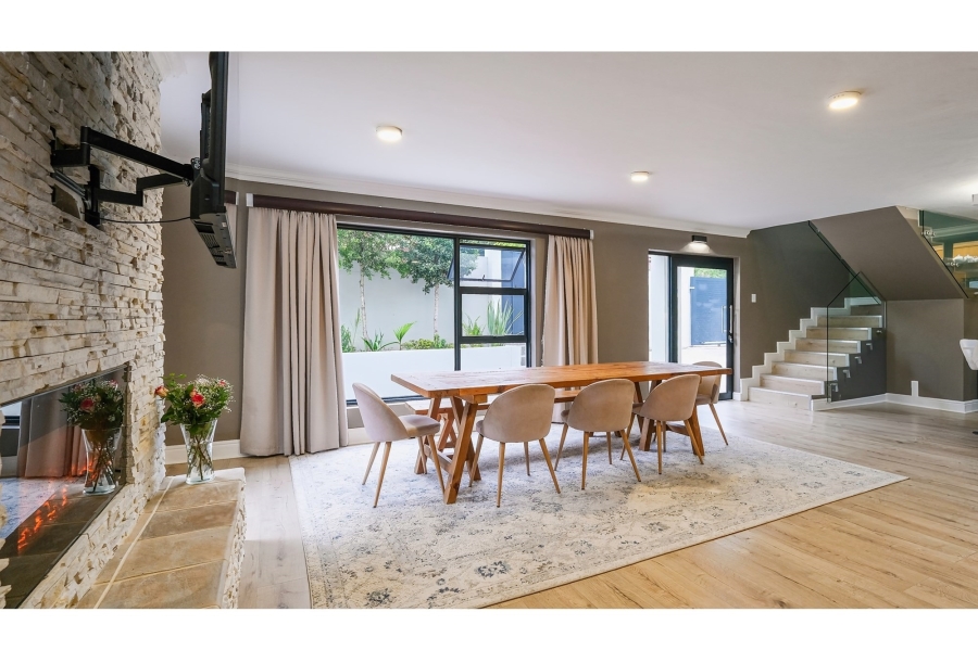 4 Bedroom Property for Sale in Heatherlands Western Cape